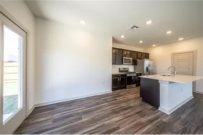 13708 Lubeck Drive, Pflugerville, TX 78660 - Photo 5
