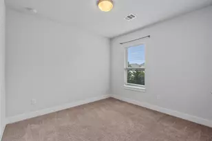 941 Del Raphael Dr, Leander, TX 78641 - Photo 15