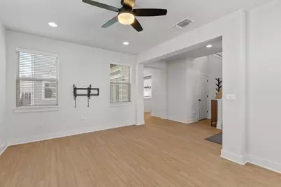 8707 Alderman Drive, Austin, TX 78747 - Photo 5