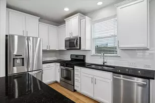 7203 Bertram Ct, Austin, TX 78741 - Photo 9