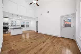 7203 Bertram Ct, Austin, TX 78741 - Photo 11