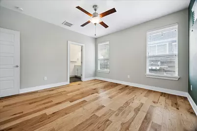 7203 Bertram Court, Austin, TX 78741 - Photo 17