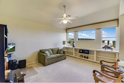 4545 Golf Vista Drive, Austin, TX 78730 - Photo 15