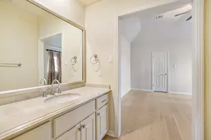 4545 Golf Vista Dr, Austin, TX 78730 - Photo 23