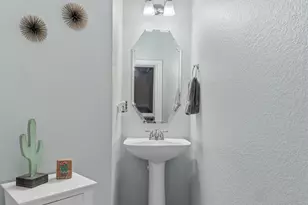 400 Red Hawk Dr, Leander, TX 78641 - Photo 21