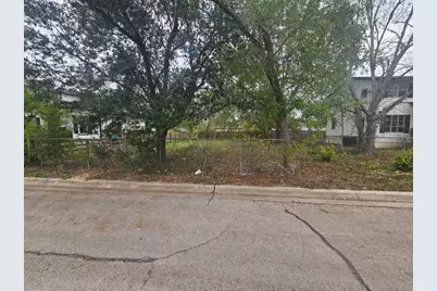 514 San Saba Street, Lockhart, TX 78644 - Photo 1