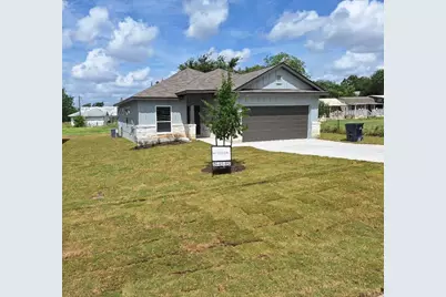 504 S Story Streets, Florence, TX 76527 - Photo 7