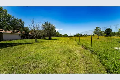 1141-A E 3rd Street, Rockdale, TX 76567 - Photo 35