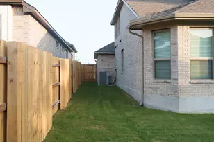 290 Left Frk Dr, Kyle, TX 78640 - Photo 21