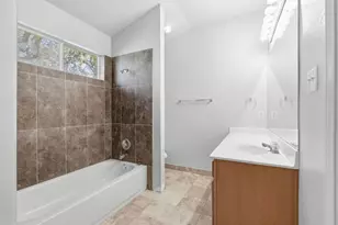 1102 Fossil Cove, Round Rock, TX 78681 - Photo 25