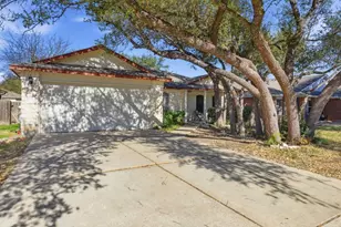 1102 Fossil Cove, Round Rock, TX 78681 - Photo 3