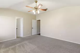 1102 Fossil Cove, Round Rock, TX 78681 - Photo 21