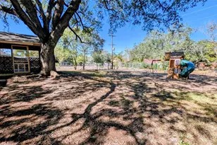 114 Chaparral St, San Marcos, TX 78666 - Photo 17