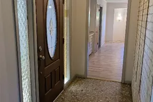 114 Chaparral St, San Marcos, TX 78666 - Photo 3