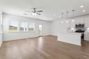 7409A Sparkling Light Dr, Del Valle, TX 78617 - Photo 5