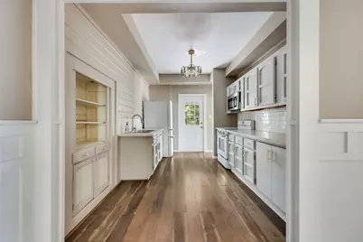 101 Patricks Alley, Liberty Hill, TX 78642 - Photo 13