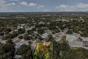 101 Patrick's Alley, Liberty Hill, TX 78642 - Photo 23