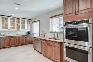 1105 N Riviera Cir, Cedar Park, TX 78613 - Photo 11