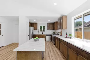 12406 Thompkins Dr, Austin, TX 78753 - Photo 7