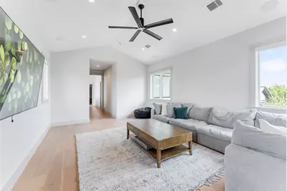 18601 Flying J Boulevard, Spicewood, TX 78669 - Photo 21