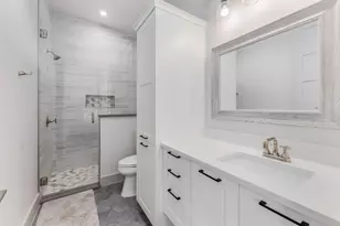 18601 Flying J Blvd, Spicewood, TX 78669 - Photo 27