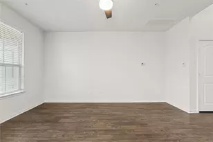 1200 S 10th St, Pflugerville, TX 78660 - Photo 13