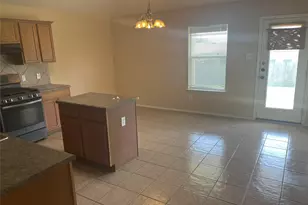 2276 Green Meadows Ln, Buda, TX 78610 - Photo 3