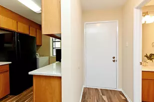 7122 Wood Hollow Dr, Austin, TX 78731 - Photo 5