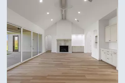 147 Hydrangea Drive, Smithville, TX 78957 - Photo 5