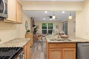 4913 Misty Slope Ln, Austin, TX 78744 - Photo 5