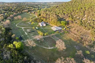 18405 Angel Valley Dr, Leander, TX 78641 - Photo 5