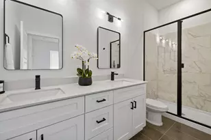 1811 Webberville Rd, Austin, TX 78721 - Photo 11