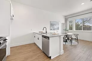 1811 Webberville Rd, Austin, TX 78721 - Photo 19