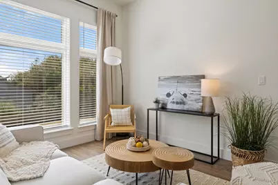 1811 Webberville Road #1209, Austin, TX 78721 - Photo 5