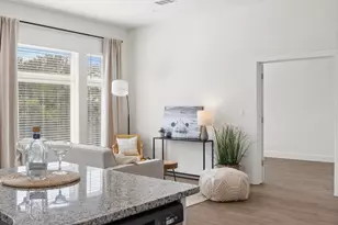 1811 Webberville Rd, Austin, TX 78721 - Photo 27