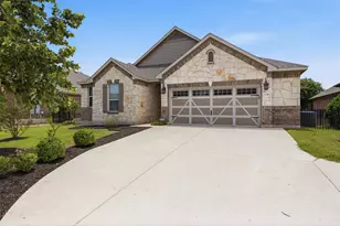 31316 Kingsway Rd, Georgetown, TX 78628 - Photo 3