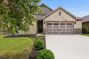31316 Kingsway Rd, Georgetown, TX 78628 - Photo 3