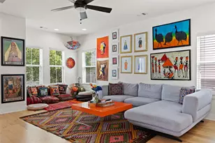 2713 Halcyon Dr, Austin, TX 78702 - Photo 11