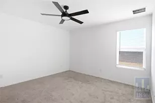 612 Clear Sky Dr, Lockhart, TX 78644 - Photo 11