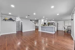 3821 Tailfeather Dr, Round Rock, TX 78681 - Photo 11