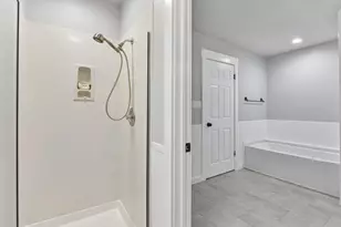 3821 Tailfeather Dr, Round Rock, TX 78681 - Photo 25