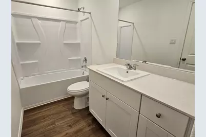 704 Commander Abbott Drive, Jarrell, TX 76537 - Photo 19