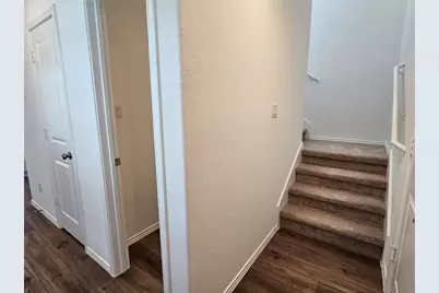 704 Commander Abbott Drive, Jarrell, TX 76537 - Photo 5