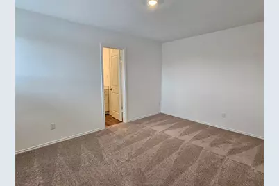 704 Commander Abbott Drive, Jarrell, TX 76537 - Photo 17