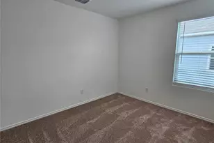 704 Commander Abbott Dr, Jarrell, TX 76537 - Photo 15