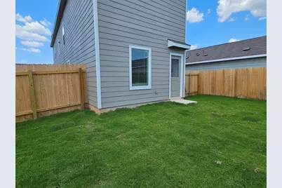 704 Commander Abbott Drive, Jarrell, TX 76537 - Photo 29