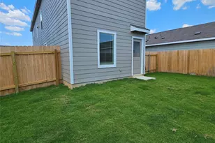 704 Commander Abbott Dr, Jarrell, TX 76537 - Photo 29