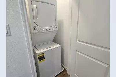 704 Commander Abbott Drive, Jarrell, TX 76537 - Photo 21