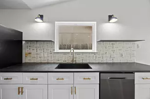 8708 Huebinger Pass, Austin, TX 78745 - Photo 13