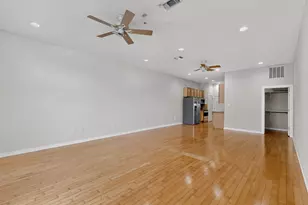 2931 E 12th St, Austin, TX 78702 - Photo 13